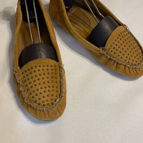 Ruffhewn Size 7M moccasin flats tan - Picture 2 of 9